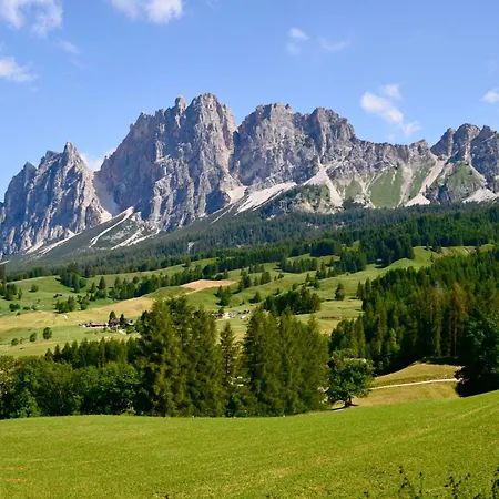 Cozy Little Flat Just Few Steps From Centre Апартаменты *